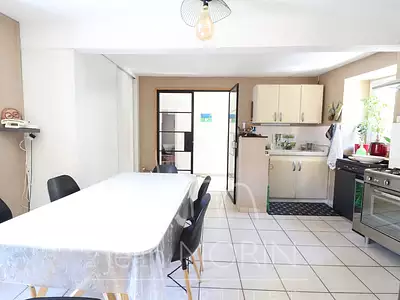 Maison, 146 m²