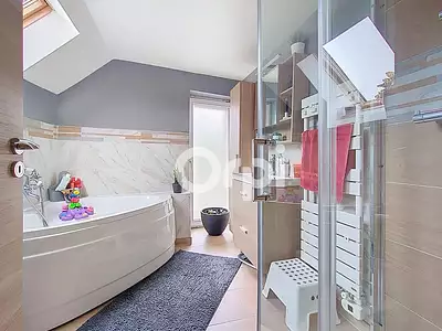 Maison, 140 m²
