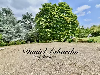 Maison, 230 m²