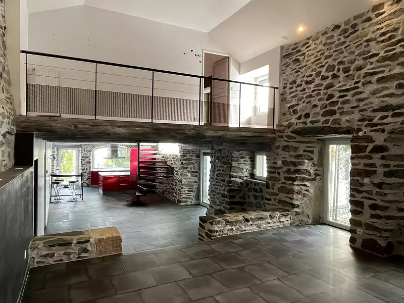 Maison, 243 m²
