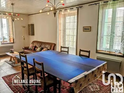 Maison, 255 m²