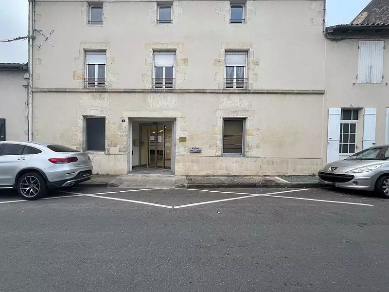 Immeuble, 286 m²