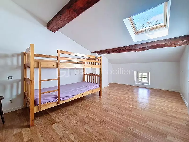 Maison, 167 m²