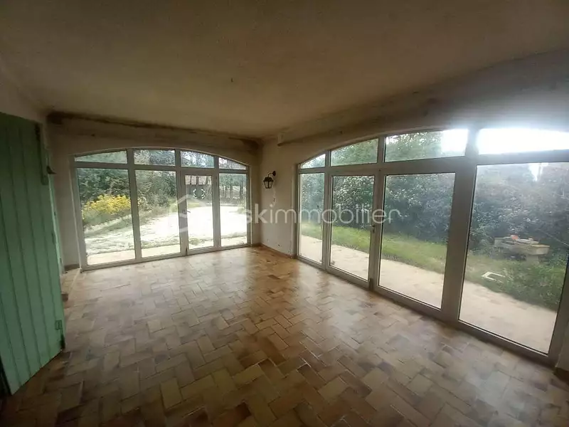 Maison, 248 m²