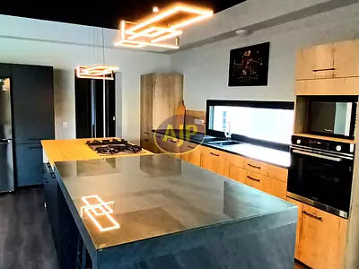 Maison, 200 m²
