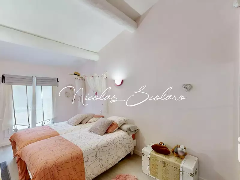 Maison, 223 m²