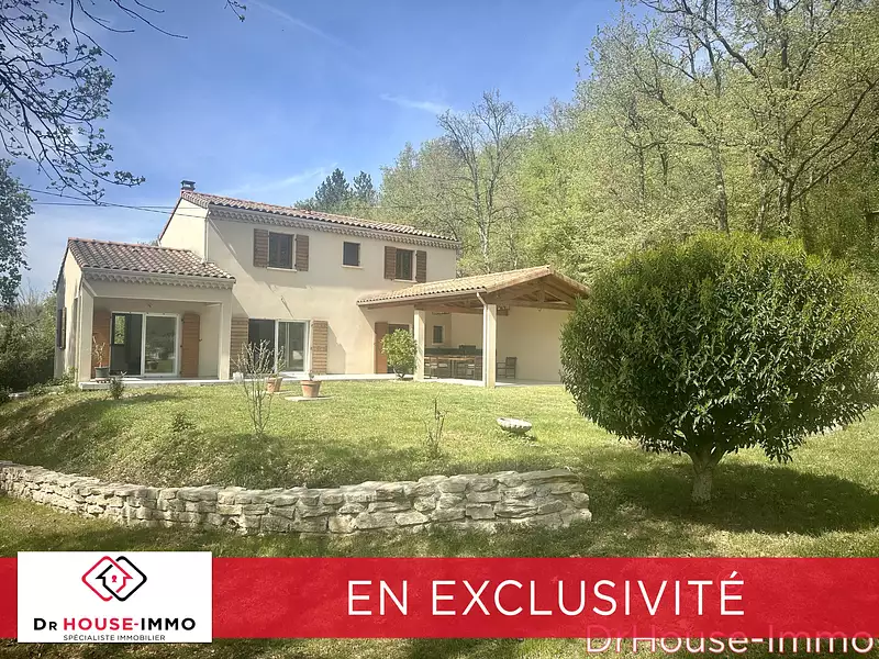 Maison, 157 m²
