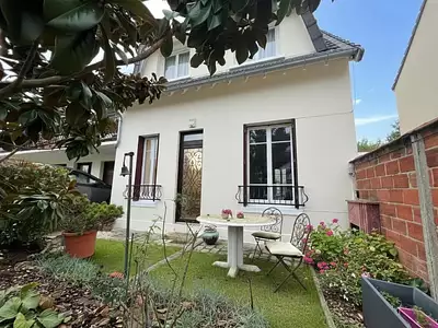 Maison, 93 m²