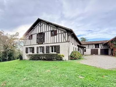Maison, 265 m²