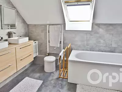 Maison, 137 m²