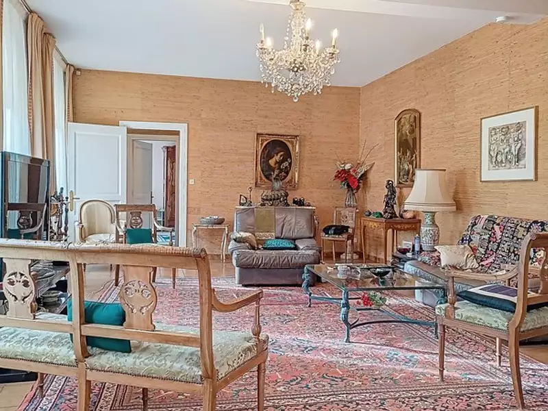 Maison, 256 m²