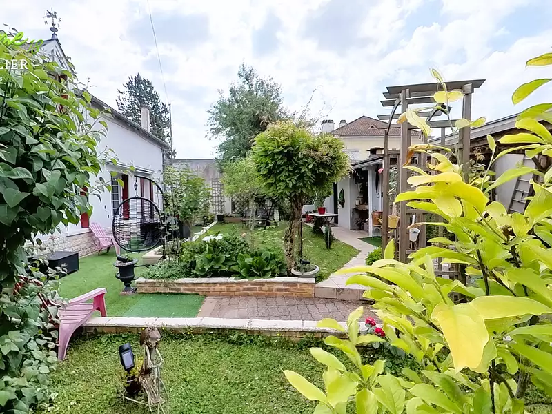 Maison, 121 m²