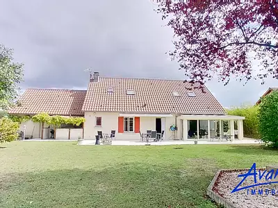 Maison, 185 m²