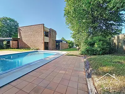 Maison, 211 m²
