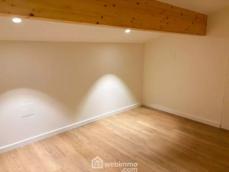 Maison, 320 m²