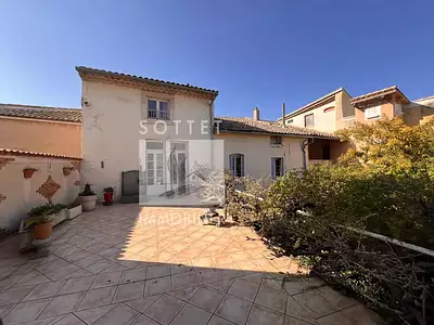 Maison, 239,03 m²