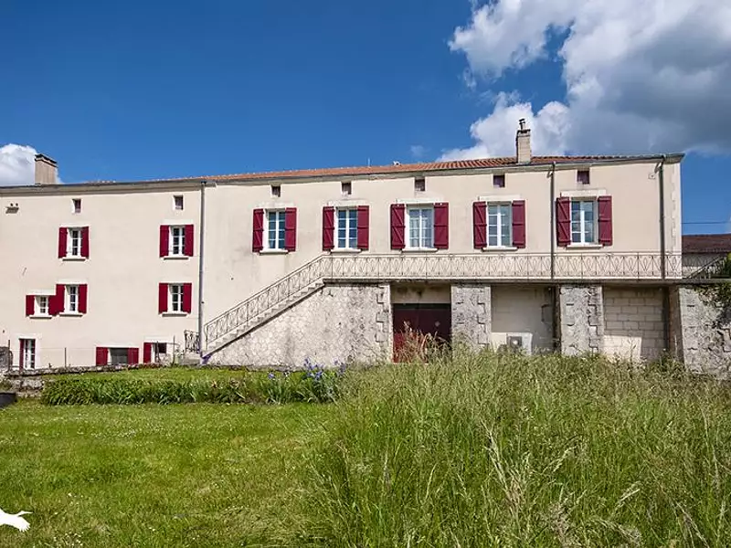 Maison, 257 m²