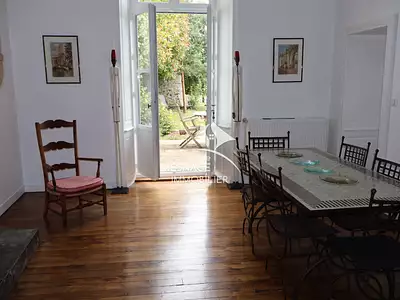 Maison, 230 m²