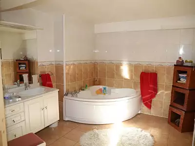 Maison, 295 m²