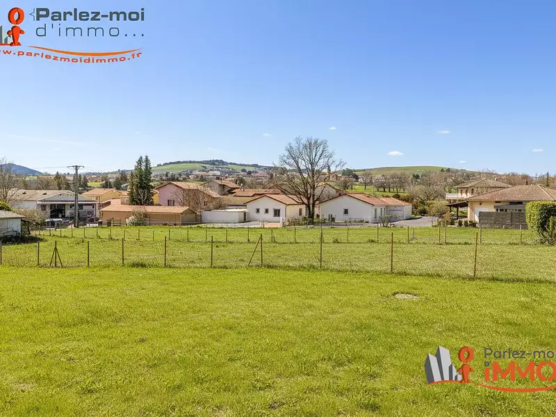 Terrain, 751 m²