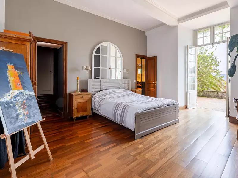 Maison, 311 m²
