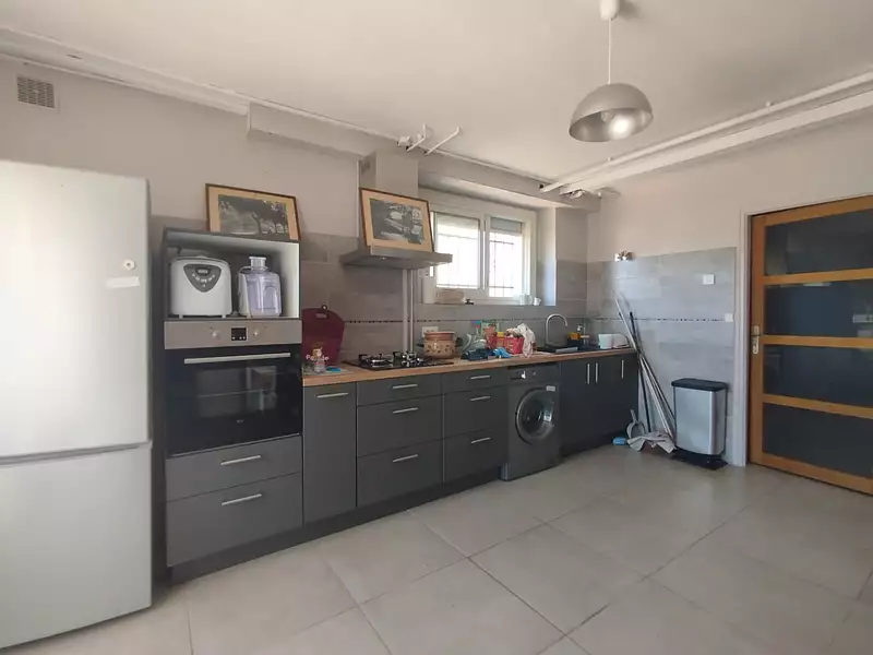 Maison, 187 m²