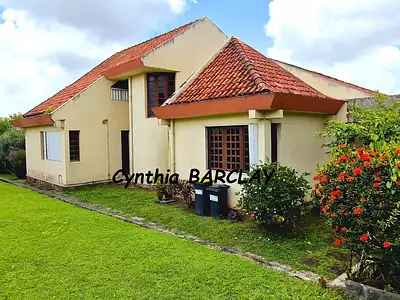 Maison, 179 m²