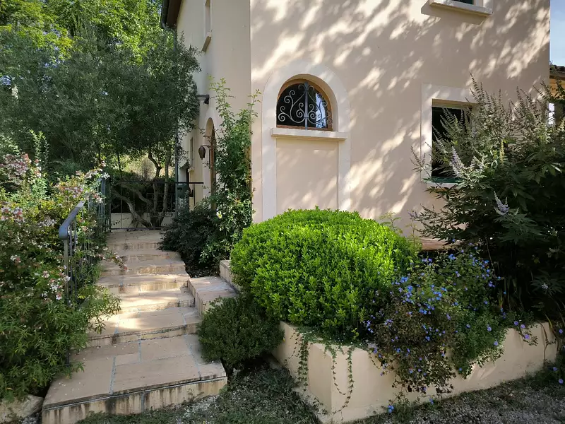 Maison, 460 m²