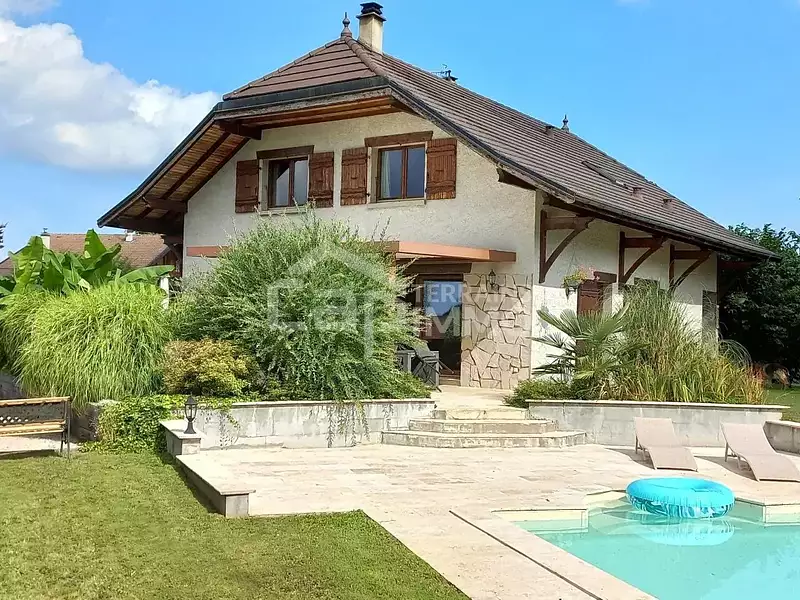 Maison, 160 m²