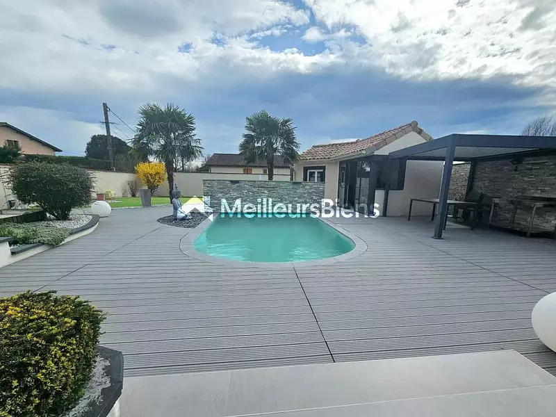 Maison, 179 m²