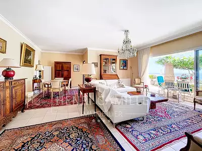 Maison, 230 m²
