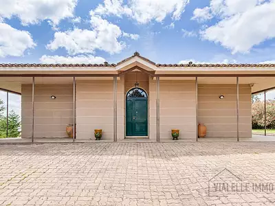 Maison, 198 m²