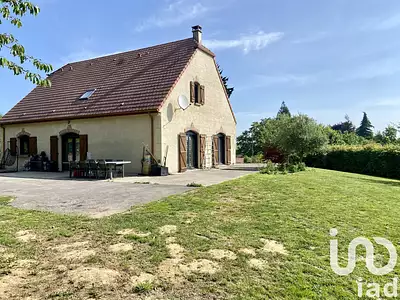 Maison, 226 m²
