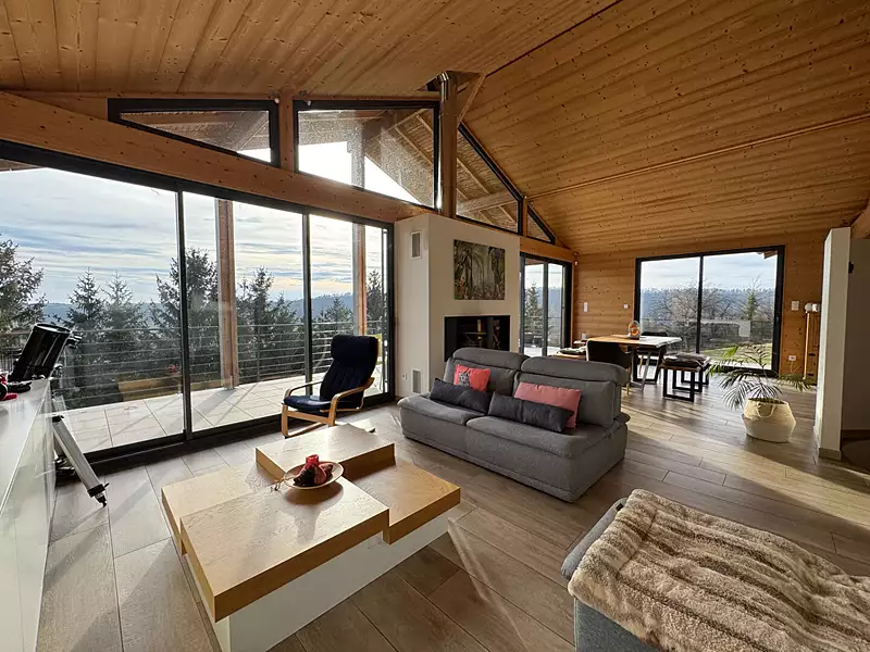 Maison, 145 m²