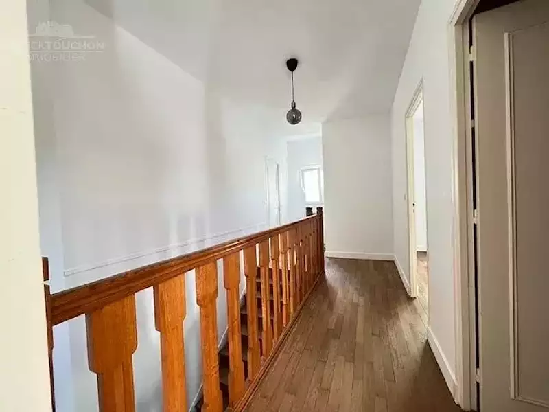 Maison, 204,38 m²