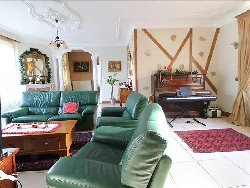 Maison, 282 m²
