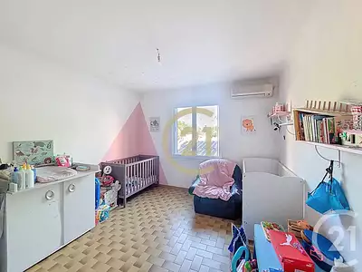 Maison, 179 m²