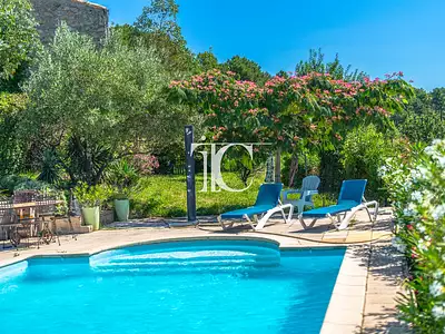 Maison, 363 m²