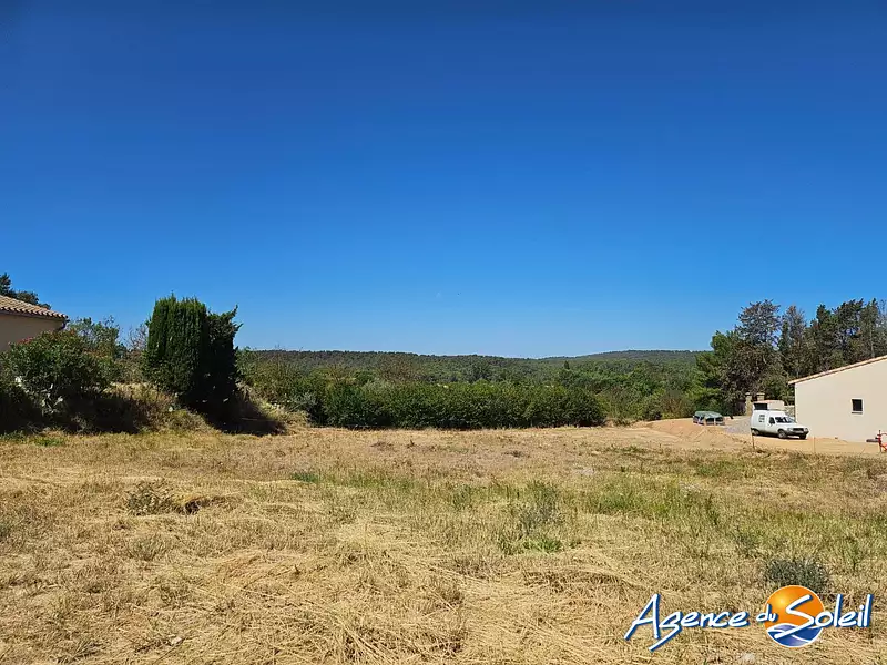 Terrain, 785 m²