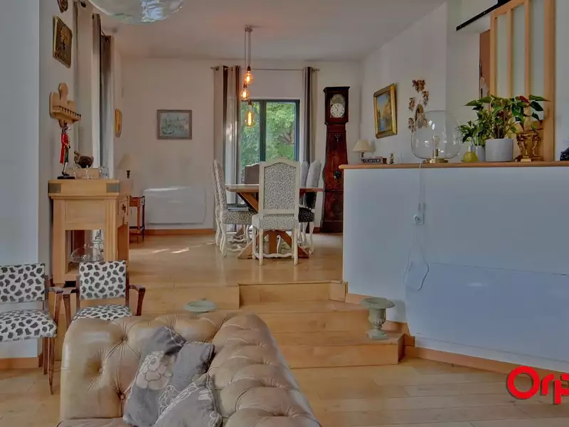 Maison, 356 m²