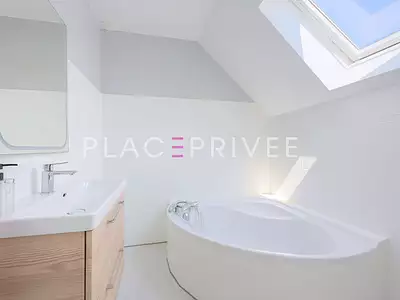 Maison, 180 m²