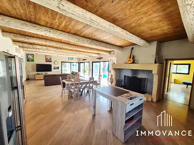 Maison, 162 m²