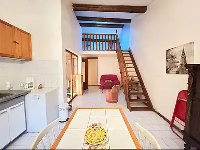 Maison, 280 m²