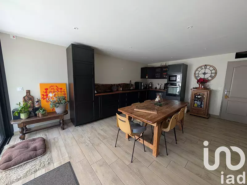 Maison, 184 m²