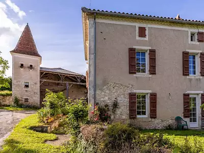 Maison, 303 m²