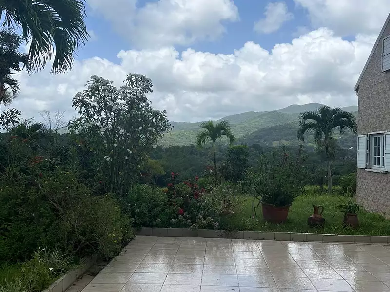 Maison, 250 m²