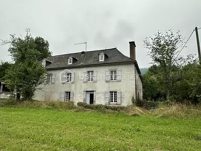 Maison, 230 m²