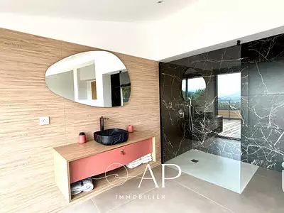 Maison, 182 m²