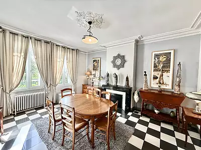 Maison, 200 m²
