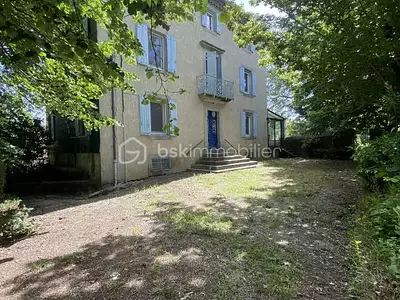 Maison, 253 m²